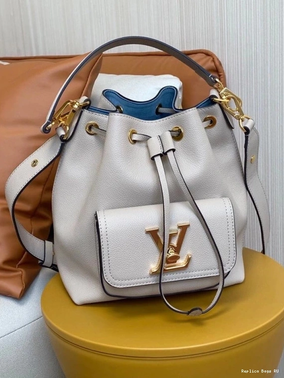 Cheap VUITTON LOUIS LOCKME BUCKET 0806